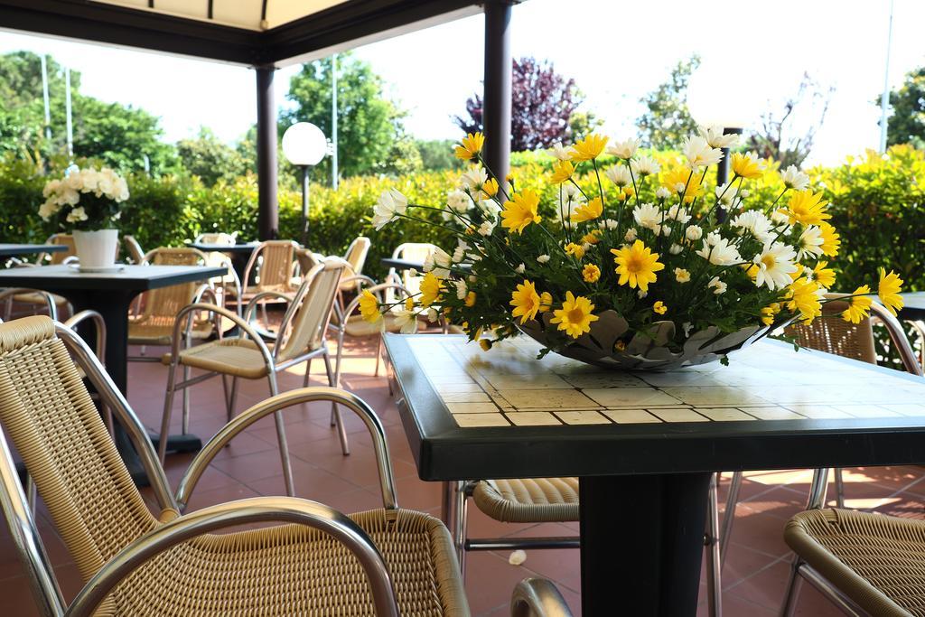 Hotel Spresiano ภายนอก รูปภาพ
